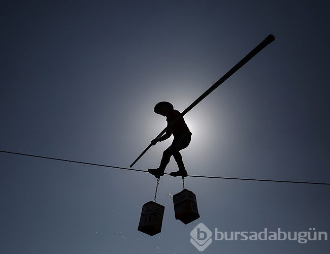 "Sırat köprüsü üzerinde geçen 51 yıl 
