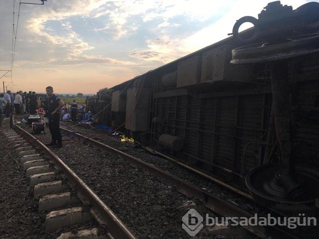 Tekirdağ'da tren kazası! İşte olay yerinden kareler
