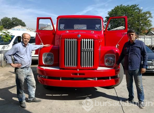 78 model kamyonu baştan yarattı! Türk kaporta ustasının yaptığına kimse inanamadı
