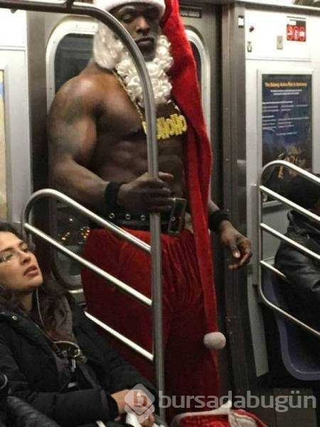 Dünyanın en garip metro yolcuları
