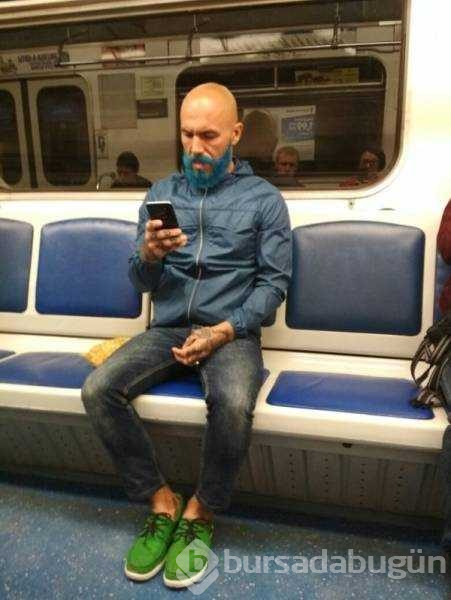 Dünyanın en garip metro yolcuları

