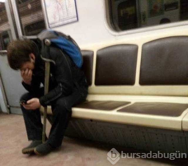 Dünyanın en garip metro yolcuları
