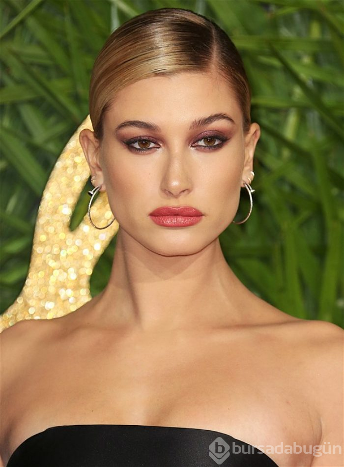 Hailey Baldwin