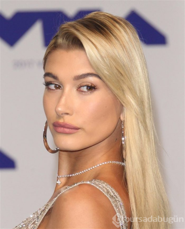 Hailey Baldwin