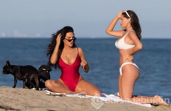 
Natalie Halcro'nun fotoşop hilesine yorum yağdı
