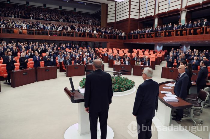 Cumhurbaşkanı Erdoğan, Meclis'te yemin etti