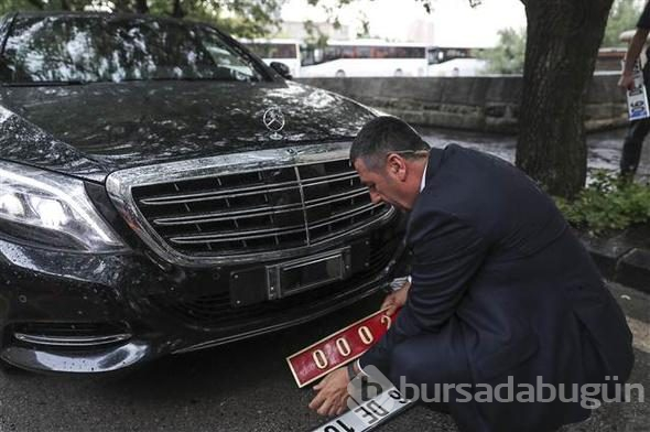 Binali Yıldırım'ın makam aracının plakası değiştirildi
