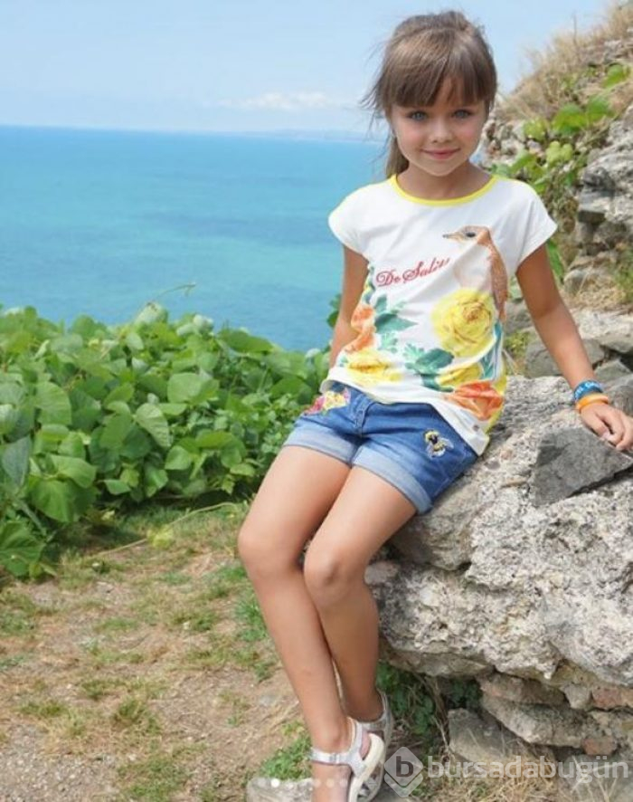 Rus kız dünyanın en 'güzeli' seçilmişti! Türkiye &acirc;şığı çıktı...
