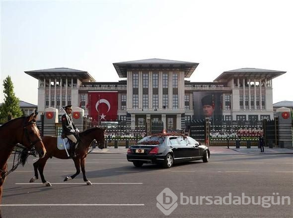 Siyaset, sanat, iş ve spor dünyasının önemli isimleri Külliye'deki törendeydi
