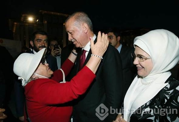 Siyaset, sanat, iş ve spor dünyasının önemli isimleri Külliye'deki törendeydi
