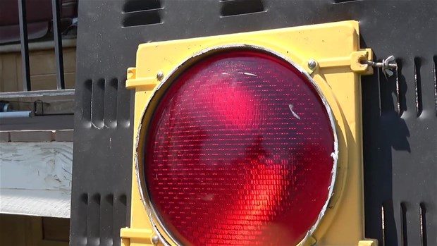 Trafik ışığının içinde ne var?