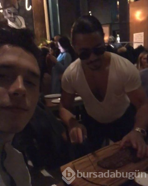Nusret bu kez J Balvin ile tuzladı (Müdavimi olan ünlü isimler)