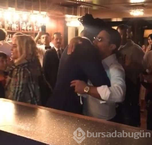 Nusret bu kez J Balvin ile tuzladı (Müdavimi olan ünlü isimler)