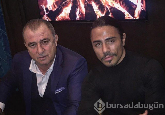 Nusret bu kez J Balvin ile tuzladı (Müdavimi olan ünlü isimler)