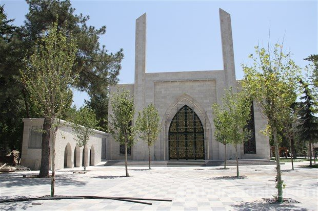 "Taş Mektep"in yüz akı