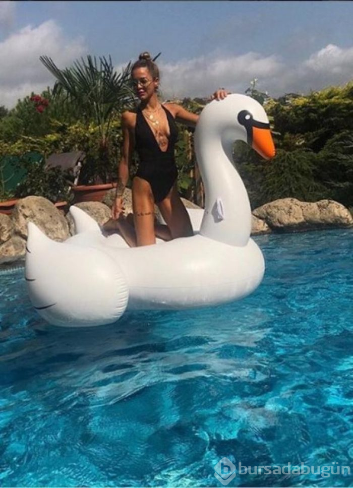 'Zengin değilim! Cipimi bile borçla aldım...'
