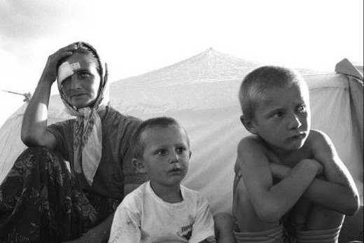 Korkunç fotoğraflarla 'Srebrenitsa katliamı'
