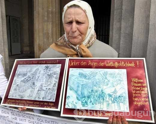 Korkunç fotoğraflarla 'Srebrenitsa katliamı'
