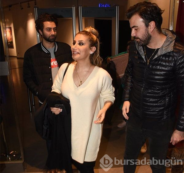 Volkan Demirel'in sırtındaki dövmede ne yazıyor? (Ünlülerin dövmeleri ve anlamları)