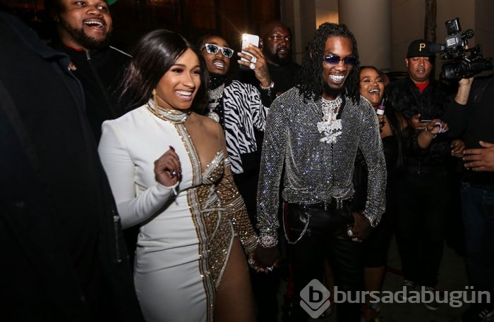 Ünlü rapçi Cardi B anne oldu