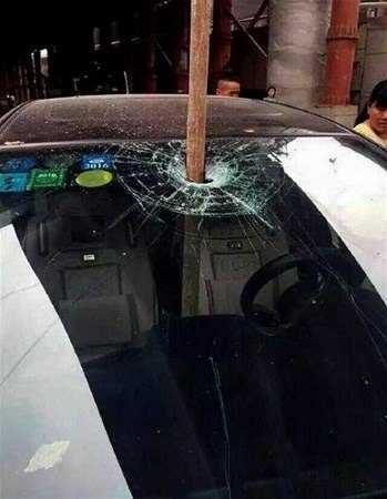 Kazadan şans eseri kurtulan insanlar
