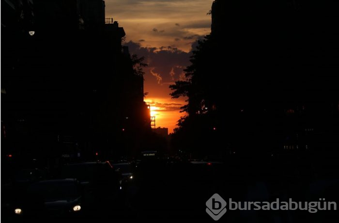 New York da gün batımı "Manhattanhenge"