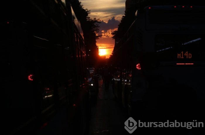 New York da gün batımı "Manhattanhenge"