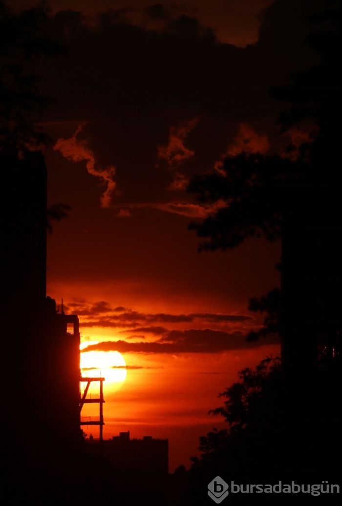 New York da gün batımı "Manhattanhenge"