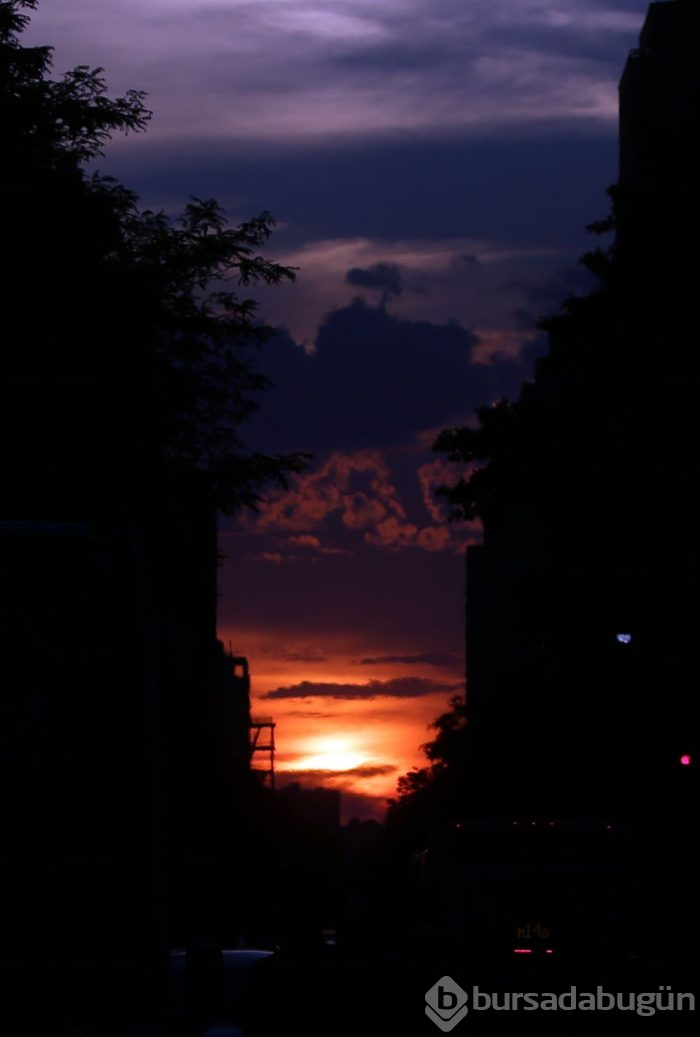 New York da gün batımı "Manhattanhenge"