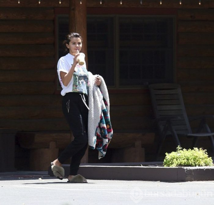 Selena Gomez yeni erkek arkadaşı Caleb Stevens ile görüntülendi