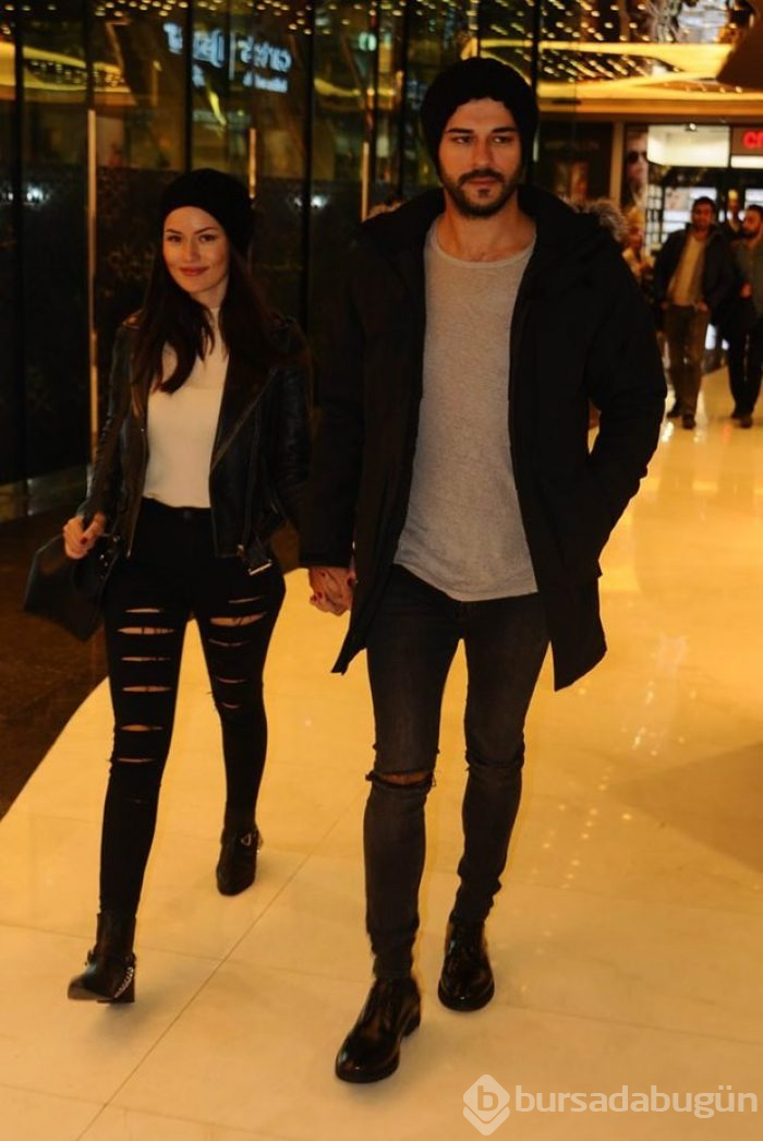 Tuba Büyüküstün'ün yeni evi (Ünlüler ve oturdukları semtler)