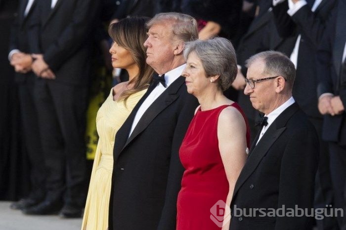 Trump'ın İngiltere ziyareti protestolarla başladı