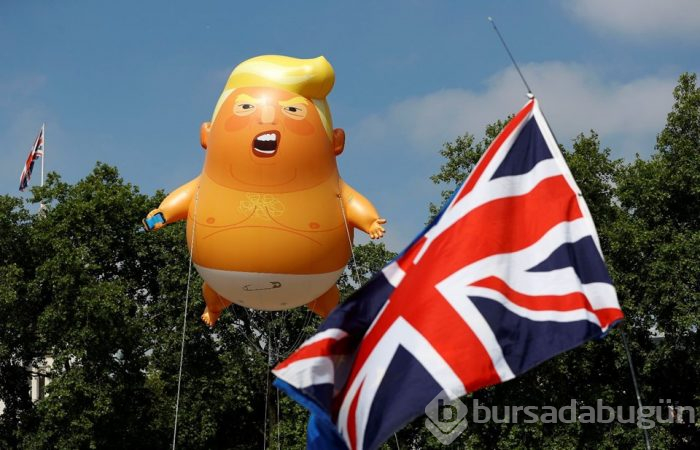 Trump'ın İngiltere ziyareti protestolarla başladı