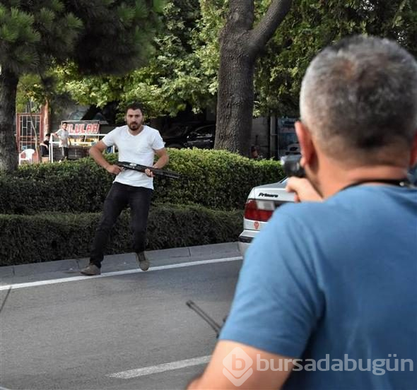 İki grup arasındaki kavgayı çevik kuvvet ayırdı
