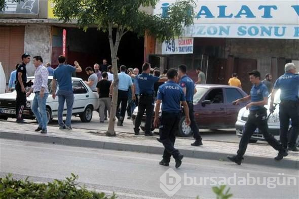 İki grup arasındaki kavgayı çevik kuvvet ayırdı
