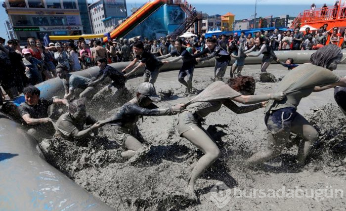 Güney Kore'de çamur festivali