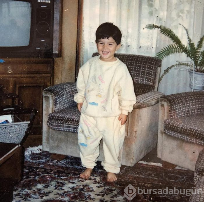 Sefa Doğanay: Küçükken Didem Soydan'mışım (Ünlülerin çocukluk fotoğrafları)