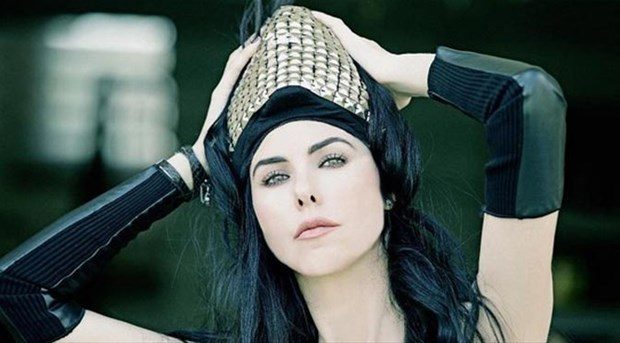 Defne Samyeli