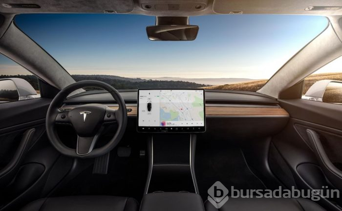 Takla atan Tesla Model 3 bu hale geldi (Yeni Tesla Model 3'ün özellikleri)