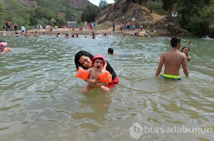 Tunceli'de plaj keyfi