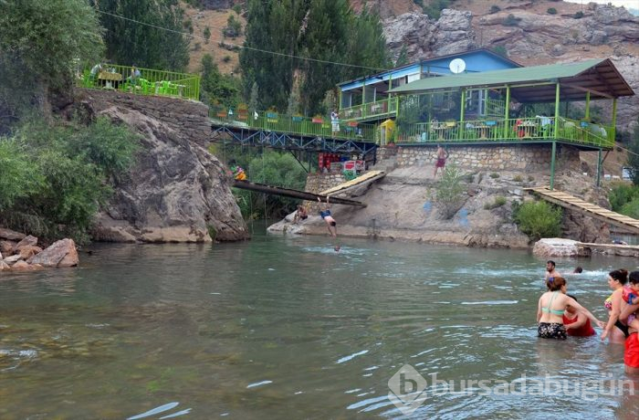 Tunceli'de plaj keyfi