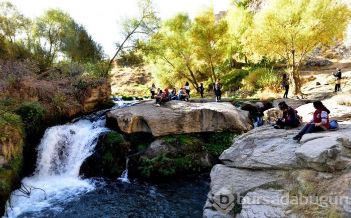 Kapadokya'da bir kartpostal güzelliğindeki Ihlara Vadisi'ne ziyaretçi akını