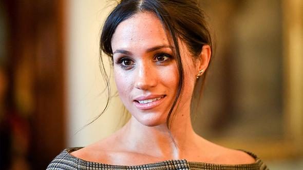 Suratı böyle asıldı! Meghan bunun için azar yemiş!