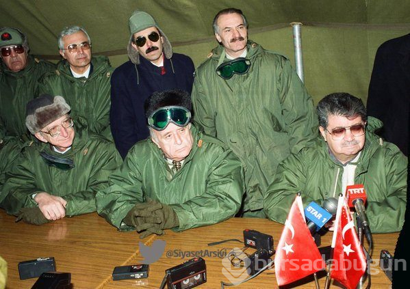 Siyasilerin görmediğiniz arşiv fotoğrafları

