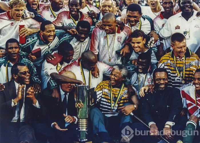 'Özgürlüğün lideri' Nelson Mandela