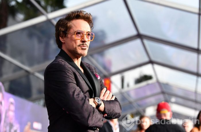 Angelina Jolie ile Robert Downey Jr aşk mı yaşıyor?