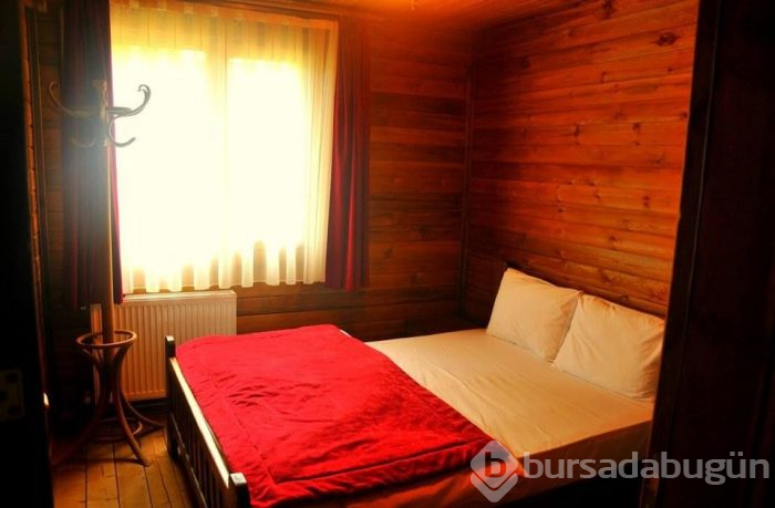 Uludağ'ın orman köşklerinde tatil keyfi