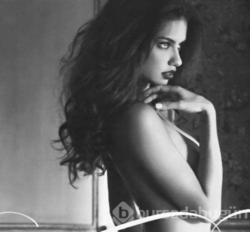 Adriana Lima: Düdük makarna yaparım sana!
