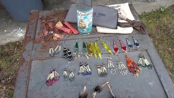 Anneleri için suya attıkları şişeyi iki yıl sonra buldular! Haberi gelince şoke etti...

