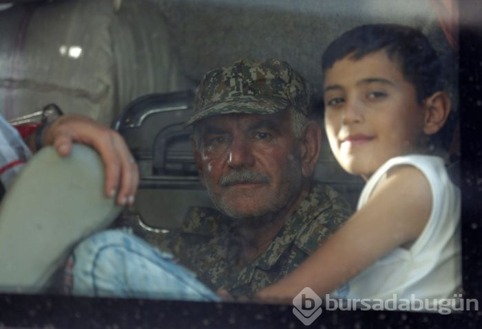 Suriye'de karşılıklı tahliyeler başladı